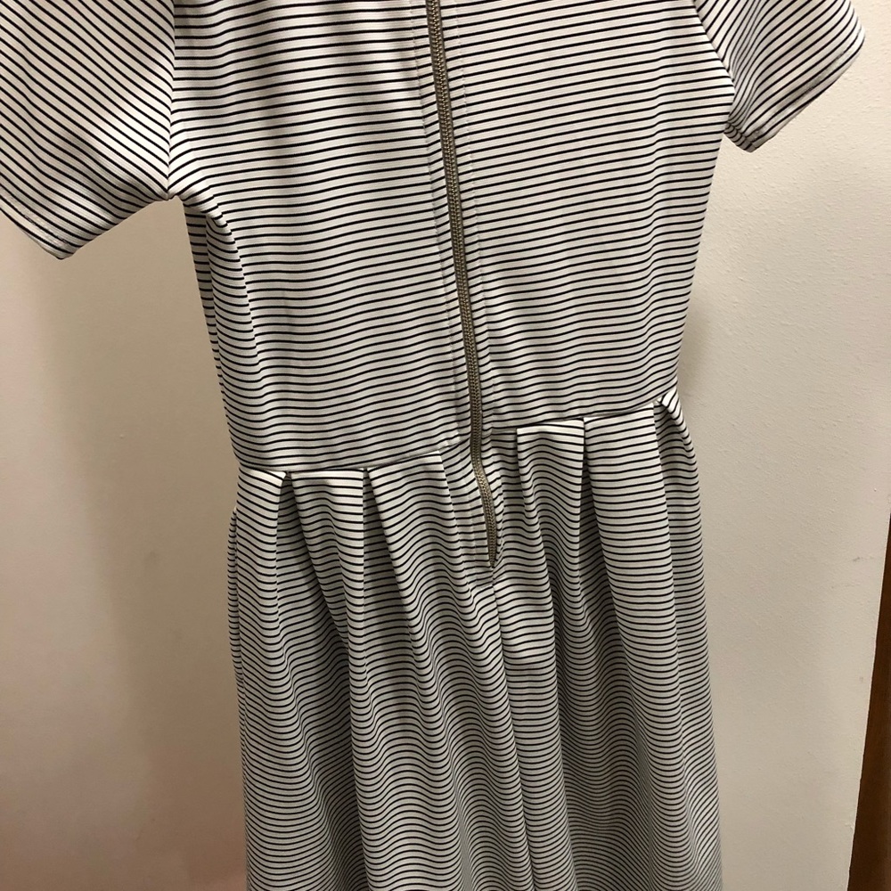 Lula Roe Dress - Picture 2 of 2